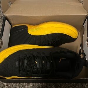 Jordan 12’s